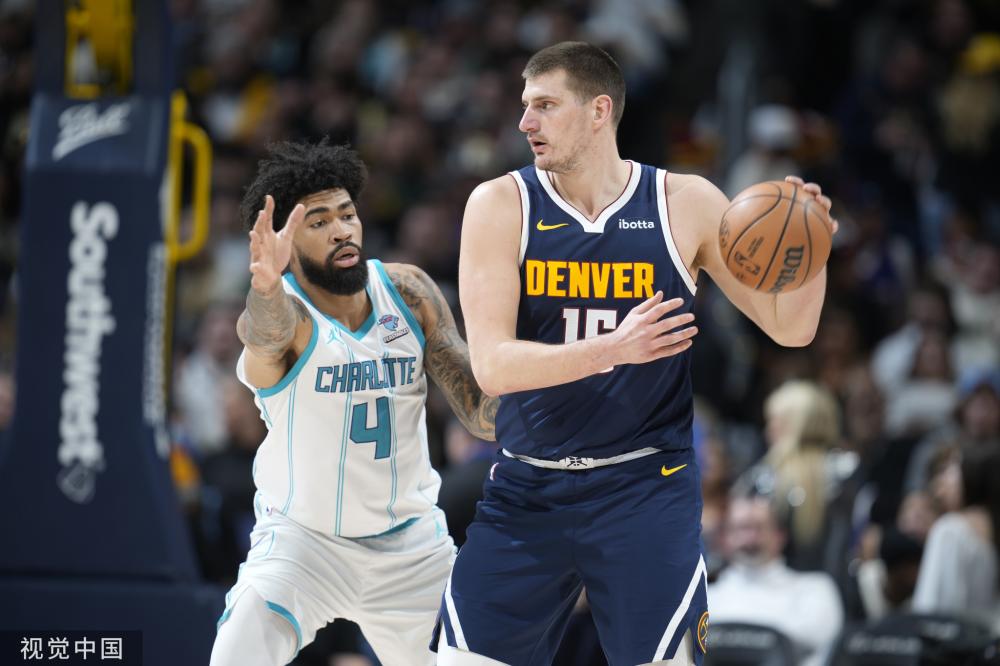 際足聯手中 際足聯手中